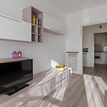 Emma Apartment